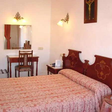 Hotel Embajador