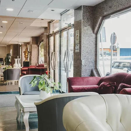 Hotel Embajador 2*