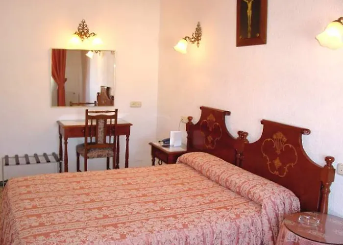 Hotel Embajador